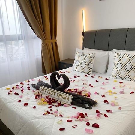 Sky Cozy Troika Residence, 1 Bedroom 4-6 Pax, 2 Bedrooms 6-8 Pax, Pool Vew, Sky & City View, Free Parking, Pool, Unlimited Wifi & Netflix Kota Bharu Buitenkant foto