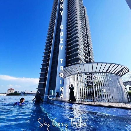 Sky Cozy Troika Residence, 1 Bedroom 4-6 Pax, 2 Bedrooms 6-8 Pax, Pool Vew, Sky & City View, Free Parking, Pool, Unlimited Wifi & Netflix Kota Bharu Buitenkant foto