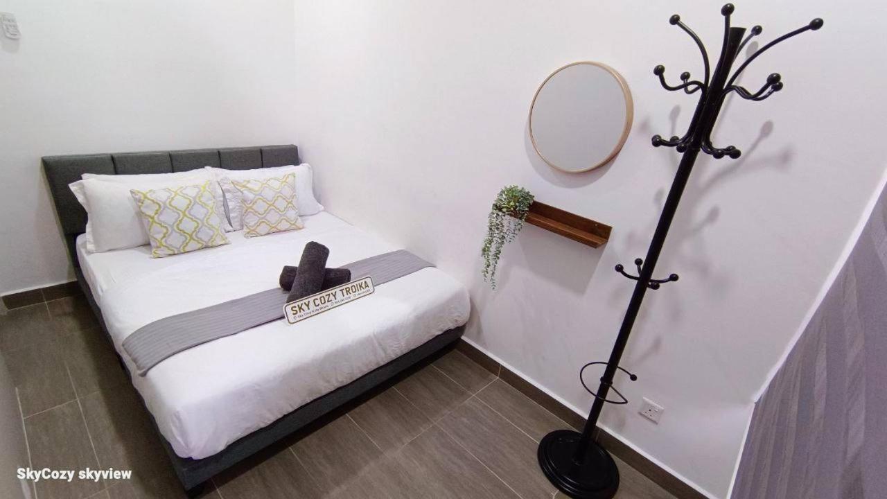 Sky Cozy Troika Residence, 1 Bedroom 4-6 Pax, 2 Bedrooms 6-8 Pax, Pool Vew, Sky & City View, Free Parking, Pool, Unlimited Wifi & Netflix Kota Bharu Buitenkant foto