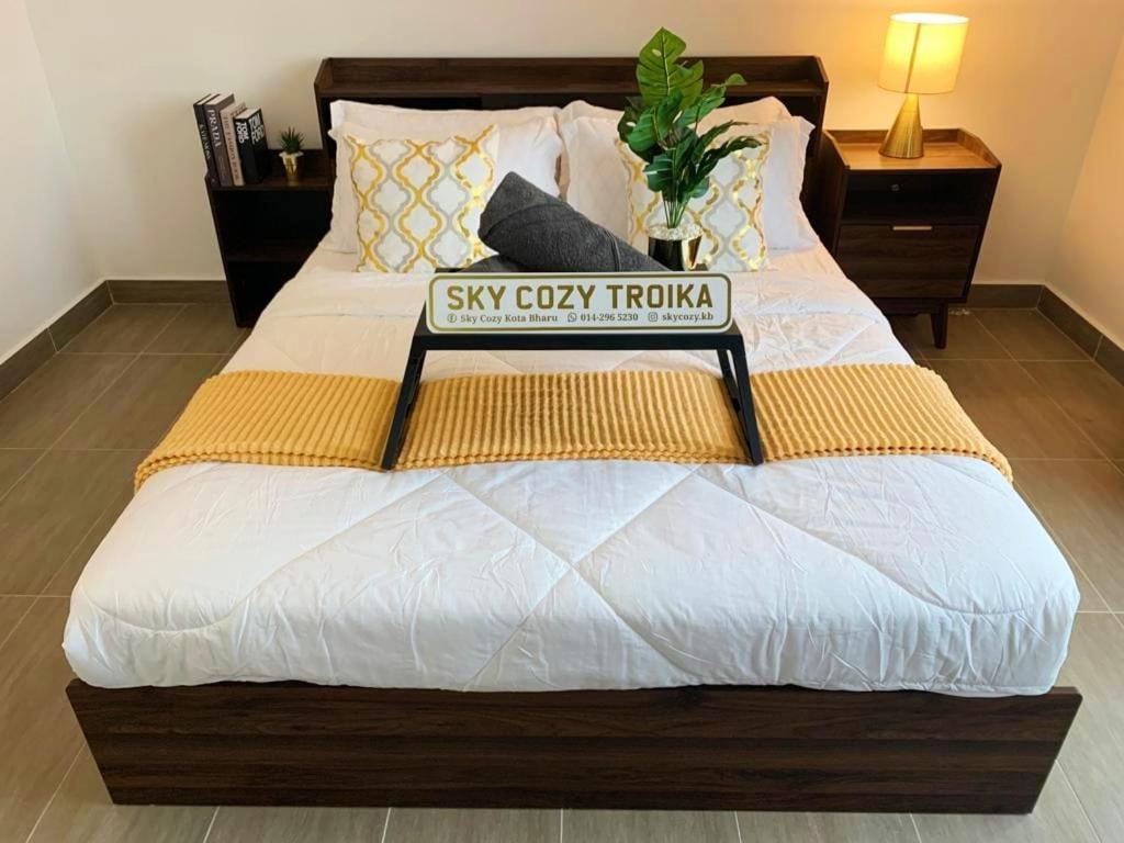 Sky Cozy Troika Residence, 1 Bedroom 4-6 Pax, 2 Bedrooms 6-8 Pax, Pool Vew, Sky & City View, Free Parking, Pool, Unlimited Wifi & Netflix Kota Bharu Buitenkant foto