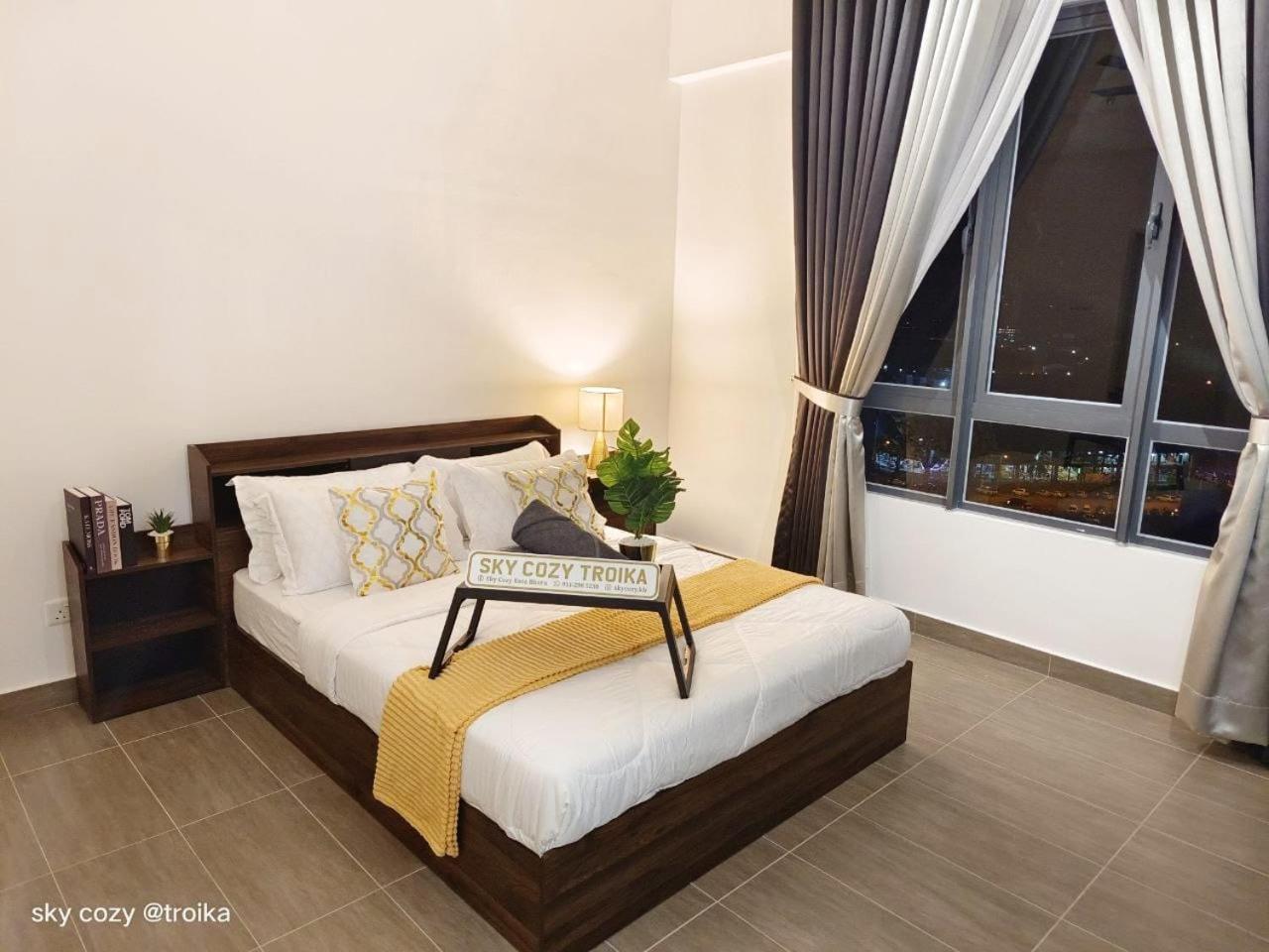 Sky Cozy Troika Residence, 1 Bedroom 4-6 Pax, 2 Bedrooms 6-8 Pax, Pool Vew, Sky & City View, Free Parking, Pool, Unlimited Wifi & Netflix Kota Bharu Buitenkant foto