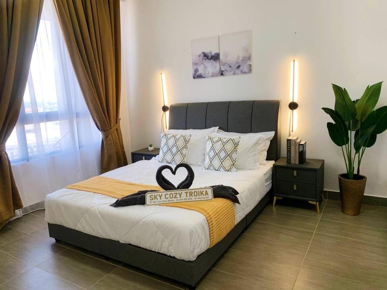Sky Cozy Troika Residence, 1 Bedroom 4-6 Pax, 2 Bedrooms 6-8 Pax, Pool Vew, Sky & City View, Free Parking, Pool, Unlimited Wifi & Netflix Kota Bharu Buitenkant foto