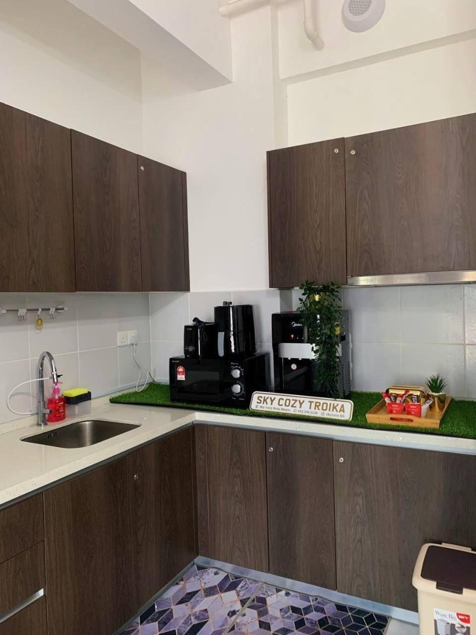 Sky Cozy Troika Residence, 1 Bedroom 4-6 Pax, 2 Bedrooms 6-8 Pax, Pool Vew, Sky & City View, Free Parking, Pool, Unlimited Wifi & Netflix Kota Bharu Buitenkant foto