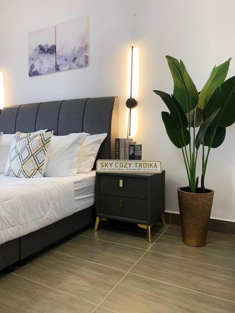 Sky Cozy Troika Residence, 1 Bedroom 4-6 Pax, 2 Bedrooms 6-8 Pax, Pool Vew, Sky & City View, Free Parking, Pool, Unlimited Wifi & Netflix Kota Bharu Buitenkant foto
